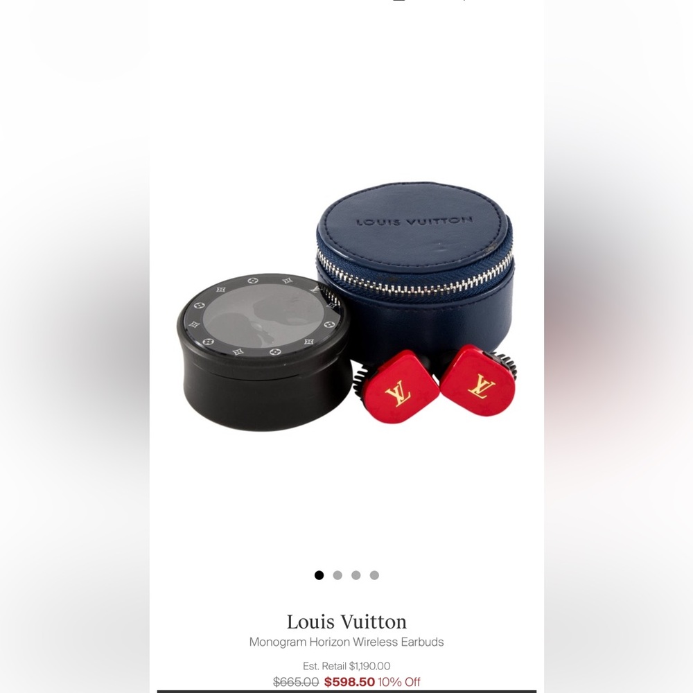Louis Vuitton ⭐️🤎❤️ Horizon earbuds ♥️⚫️